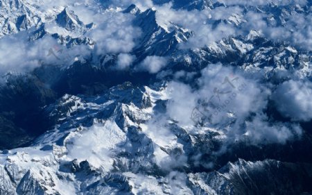 航拍喜马拉雅山脉风景