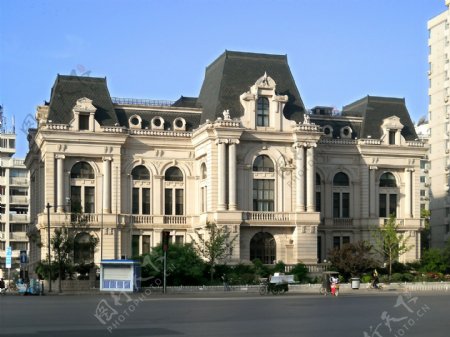 天津南京路欧式商务中心图片