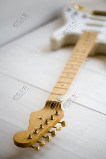 吉他电吉他图片