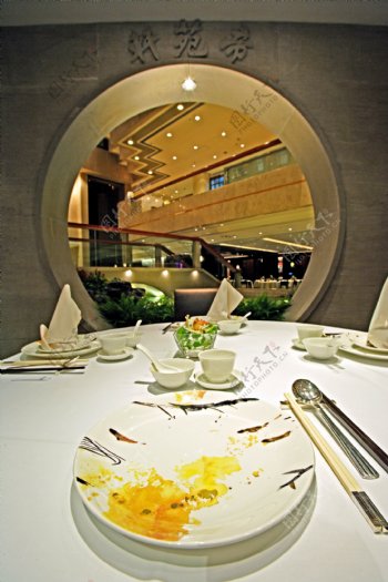 高贵室内餐厅3d效果图