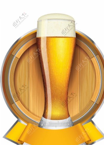 啤酒酒桶酿酒图片