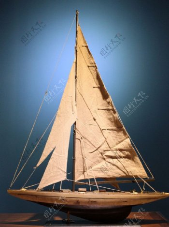 复古航海帆船模型工艺品图片
