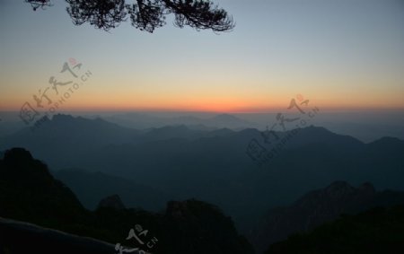 三清山夕阳图片
