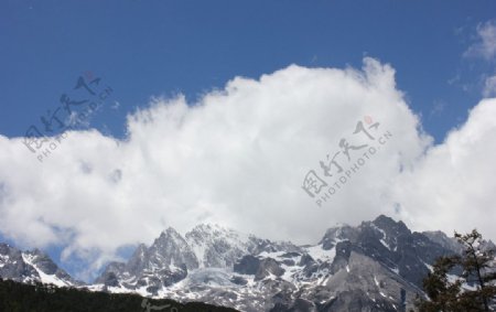 玉龙雪山自然风光图片