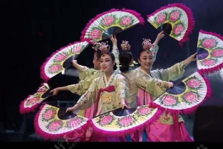 韩国舞蹈扇子女人民族图片