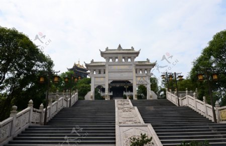 重庆洪恩寺公园牌坊图片