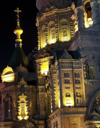 哈尔滨圣索菲亚大教堂的夜晚图片