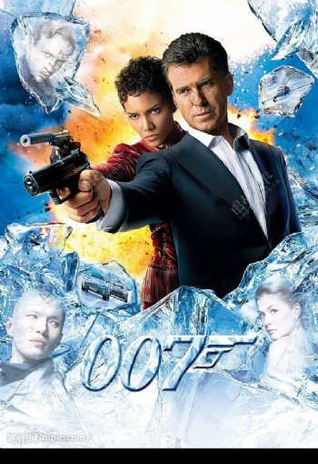 电影海报007之择日再死图片