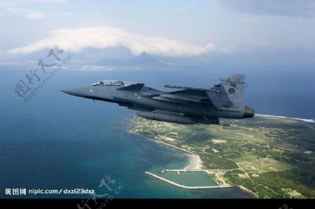 瑞典JAS39鹰狮战斗机图片