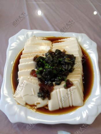 皮蛋豆腐图片