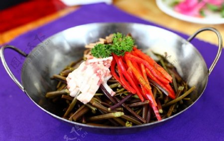干锅蕨菜图片