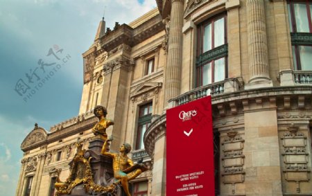 巴黎歌劇院門前的雕塑图片