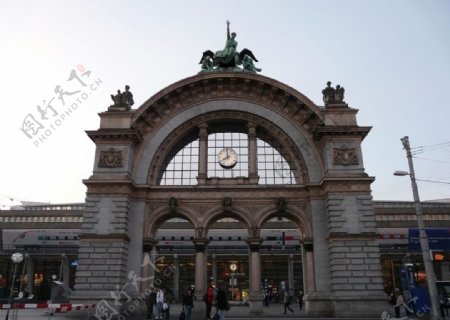 瑞士硫森火车站图片