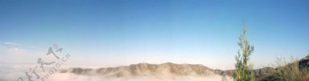 榆中北山鸡冠梁云雾全景图图片