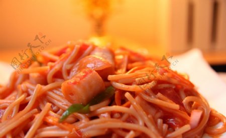 茄汁海鲜意大利面图片