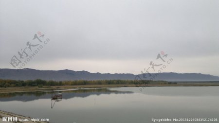 孤舟蓑笠翁中国意境图片