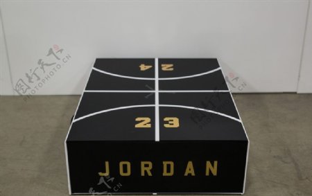 NIKE乔丹篮球鞋鞋盒广告