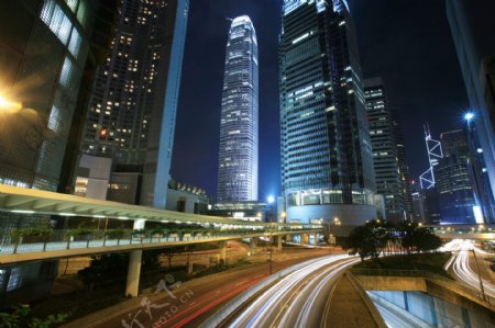 高楼建筑城市夜景图片