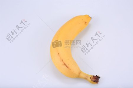 桌子上的香蕉