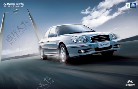 北京现代轿车广告背景图片