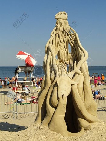 艺术雕像沙海滩