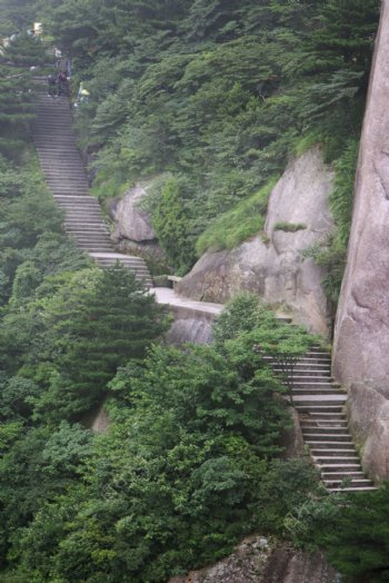 黄山的石阶梯图片