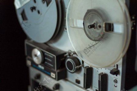 老式磁带录音机图片