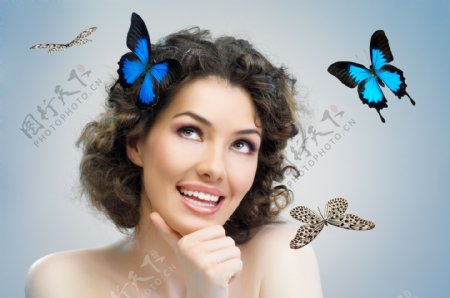漂亮性感女人和蝴蝶图片