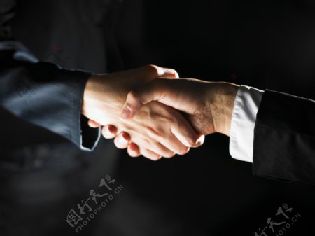 商务合作握手高清图片