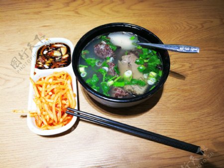 朝鲜族米肠汤