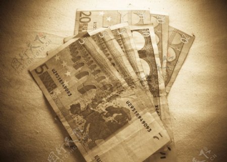 成在堆的欧洲钞票