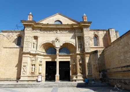 圣多明各历史加勒比世界遗产教会