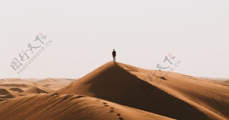 沙漠旅行天空风景黄沙