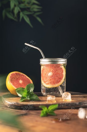 西柚汁饮品饮料夏季清新背景素材