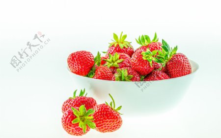 新鲜水果草莓摄影图片