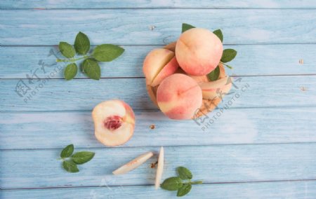 水蜜桃水果果实背景海报素材图片