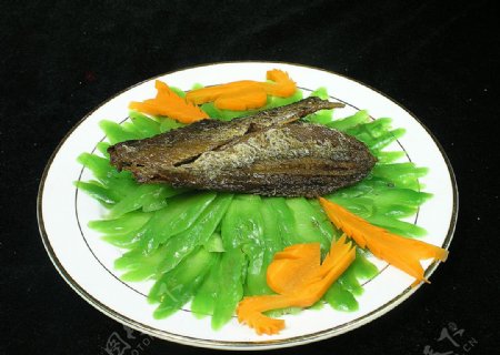 家常菜豆豉鲮鱼拌凉瓜图片