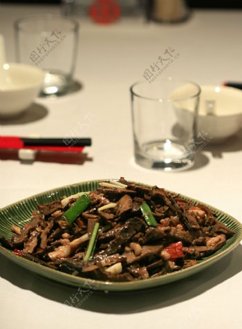 烟笋炒肉图片