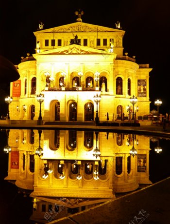 欧式建筑夜景图片