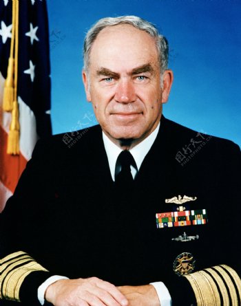 前海军作战部长弗兰克凯尔索图片