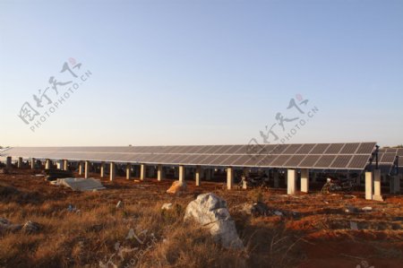 云南太阳能发电厂图片