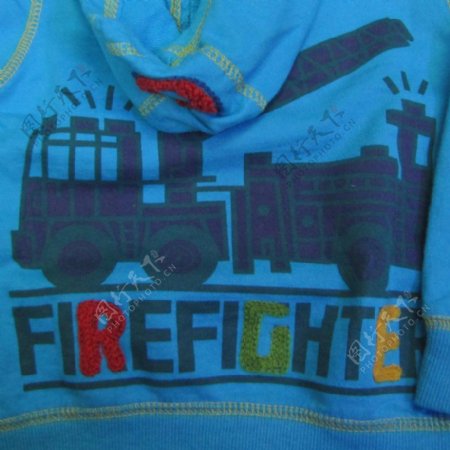 童装T恤图案交通工具消防车免费素材