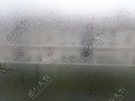 玻璃雨图片
