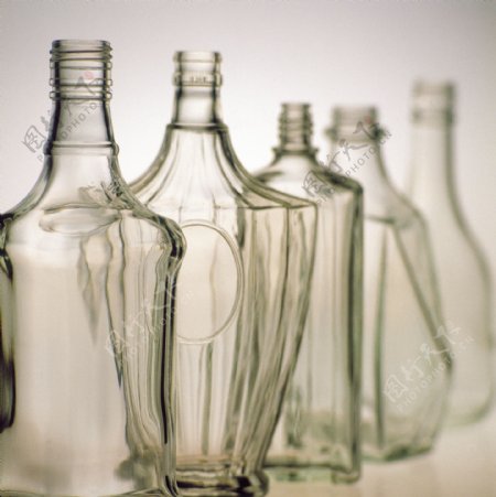 全球首席大百科玻璃风格透明杯子瓶子玻璃杯质感