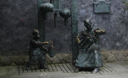福州三坊七巷灯笼制作雕像图片