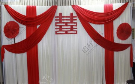 婚礼舞台展示背景布置图片