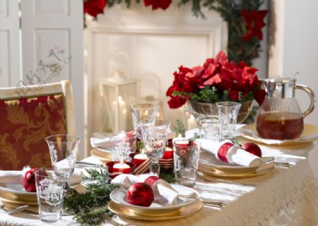 圣诞餐桌大餐图片