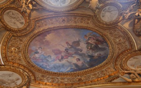 卢浮宫装饰图片
