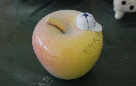 手工陶瓷苹果图片