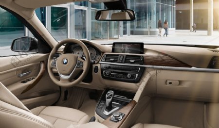 BMW3系四门内饰图片